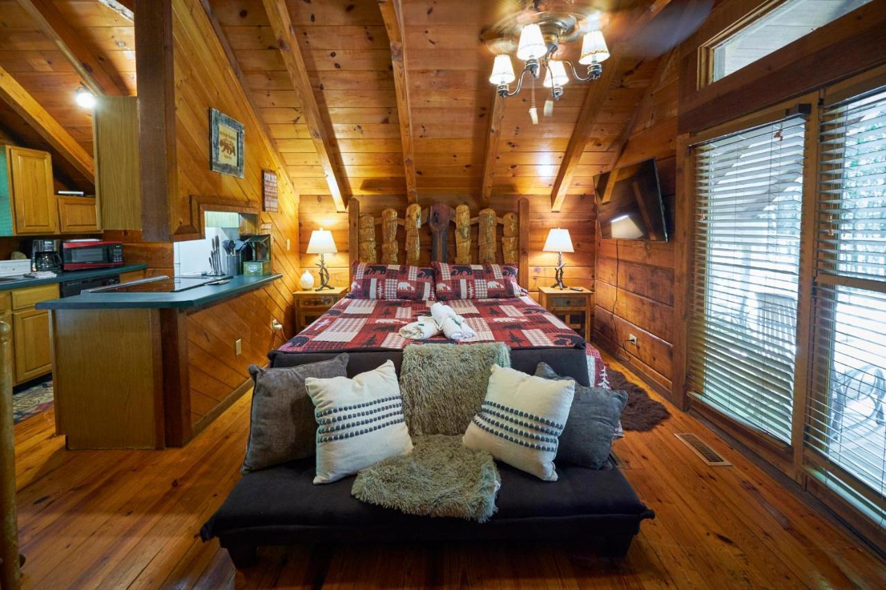Gatlinburg Area Hottub Cabin - Ladyslipper Sevierville Dış mekan fotoğraf