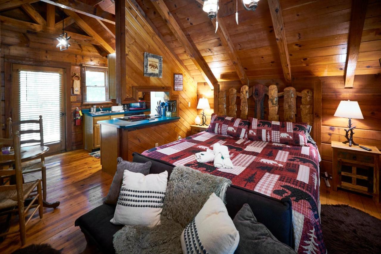 Gatlinburg Area Hottub Cabin - Ladyslipper Sevierville Dış mekan fotoğraf