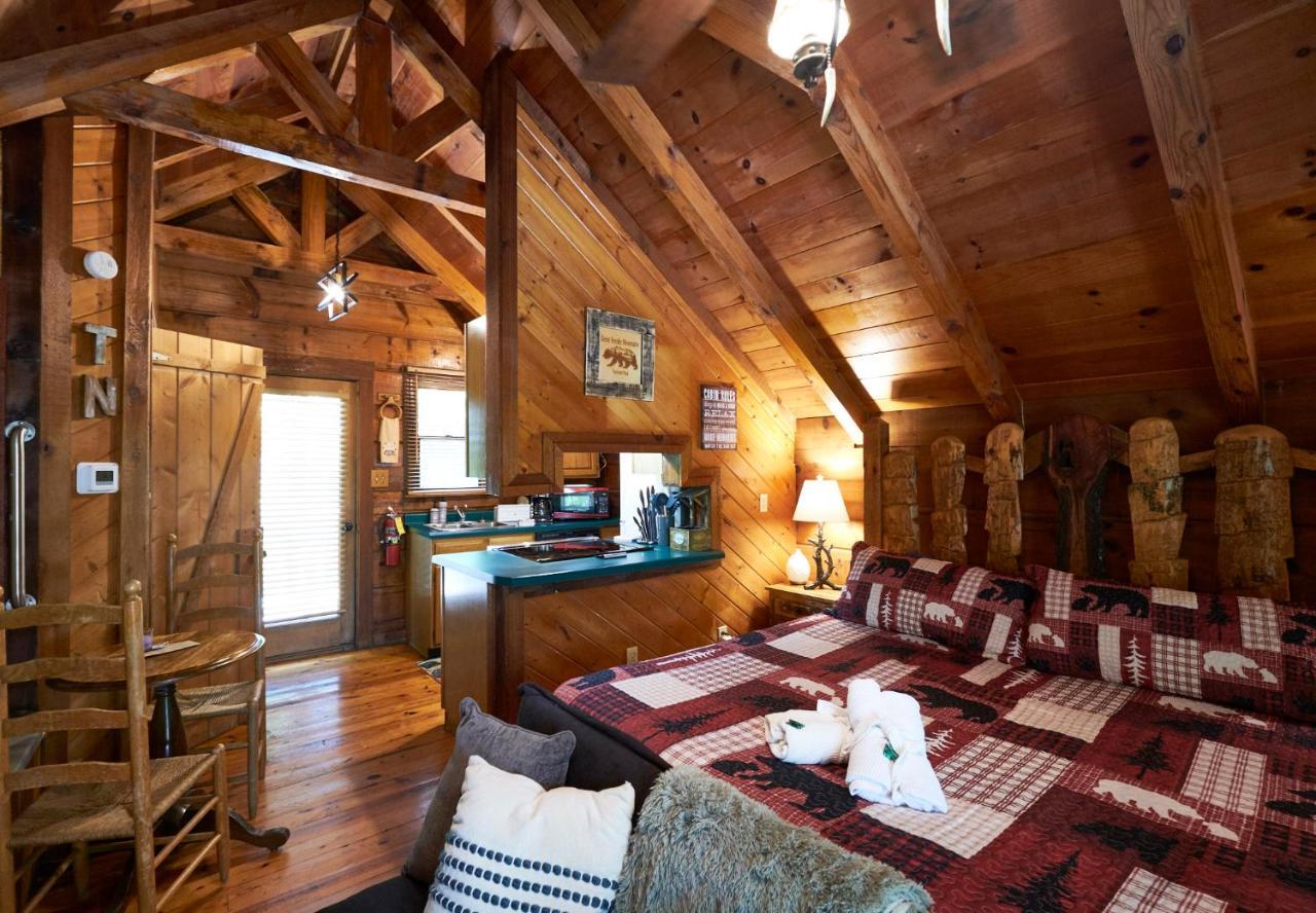 Gatlinburg Area Hottub Cabin - Ladyslipper Sevierville Dış mekan fotoğraf